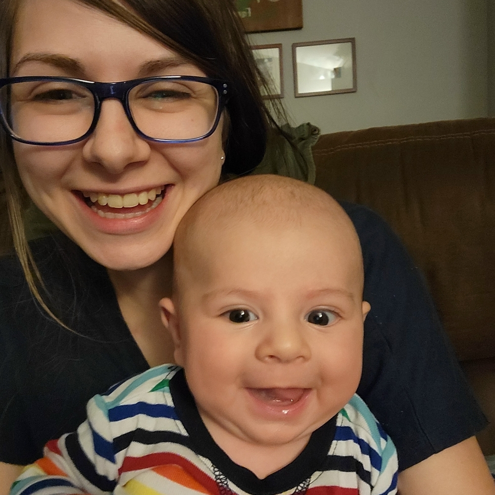 Meet your Posher, Carleigh